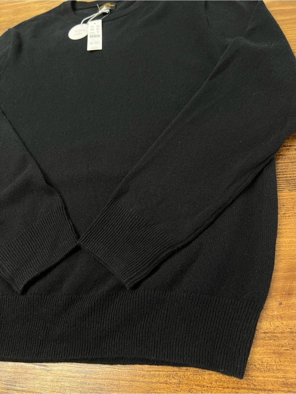 J. Crew Men’s Cashmere crewneck sweater in Black Size Medium NWT